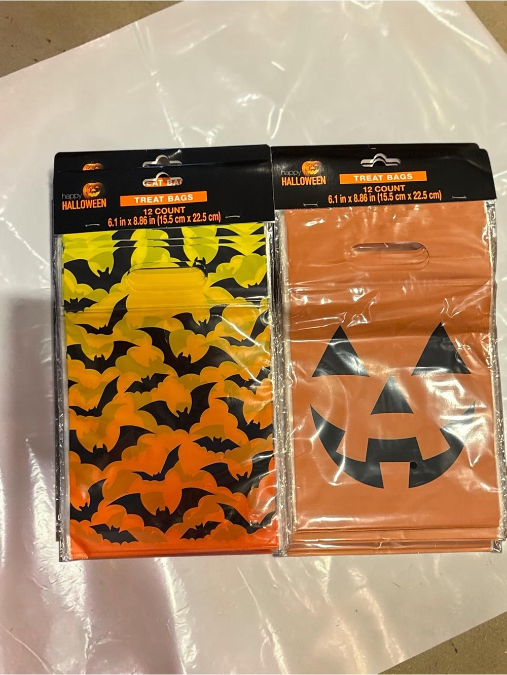 Set of 10 Packs Halloween Treat Bags 120 Total Bats Jack-O-Lantern NWT